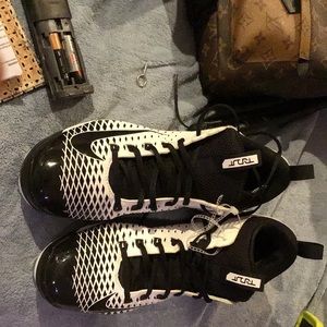 MIKE TROUT BASEBALL SHOES MADE FOR ALL SPORTS,COMF